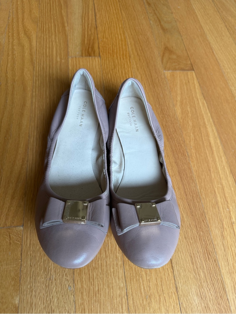 Cole Haan Mauve Leather Bow Flats with Gold Plate